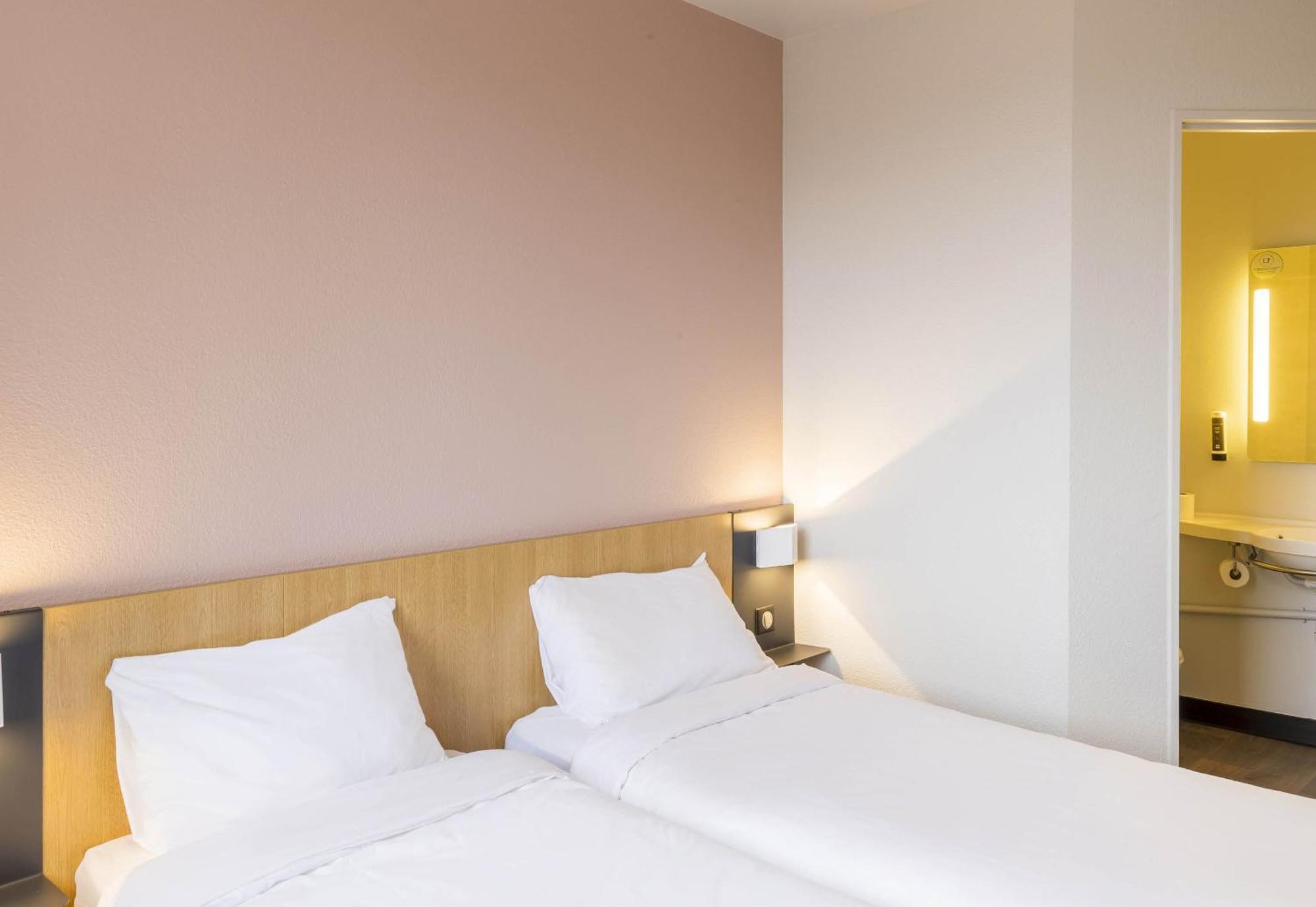 B&B Hotel Auxerre Монето Экстерьер фото